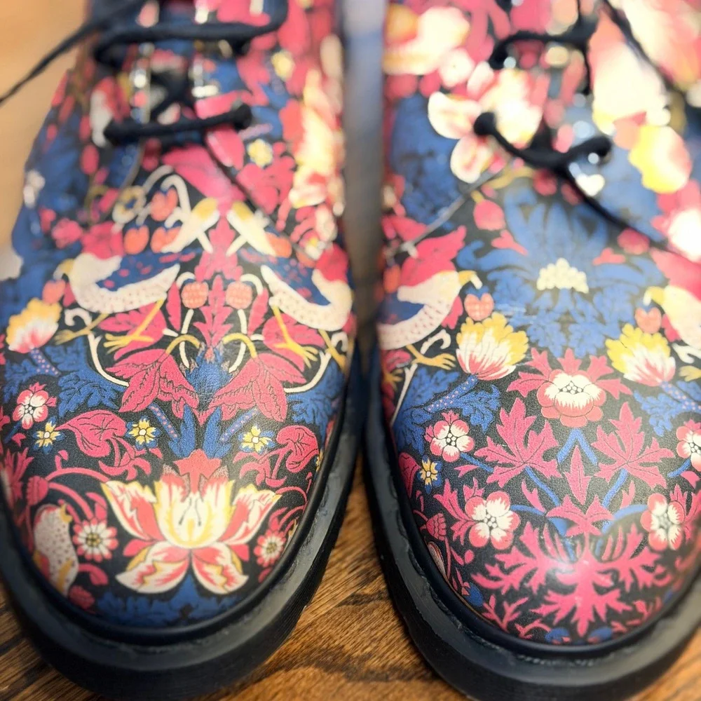 Dr. Martens x Liberty 1461 Strawberry Thief Floral Leather Shoes Size M8 W9 Rare - Picture 5 of 10